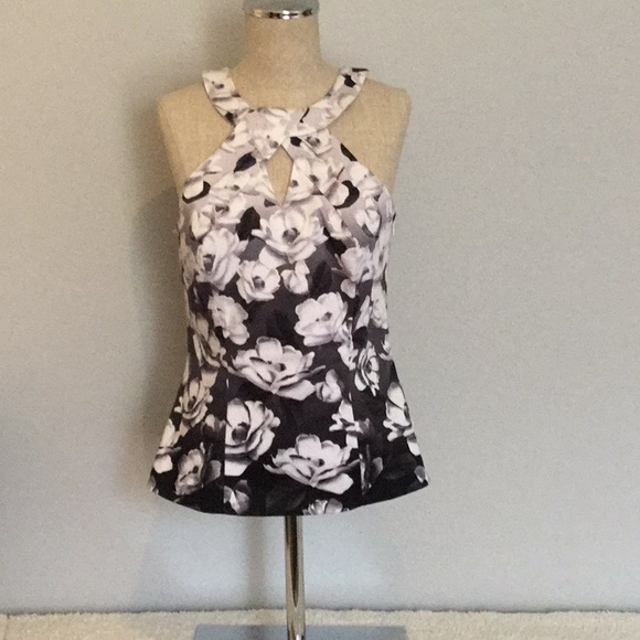 WHBM top - Picture 1 of 5